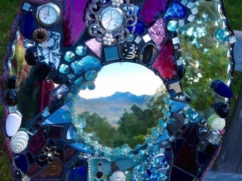 Pique Assiette mosaic on vintage&nbsp;mirrors