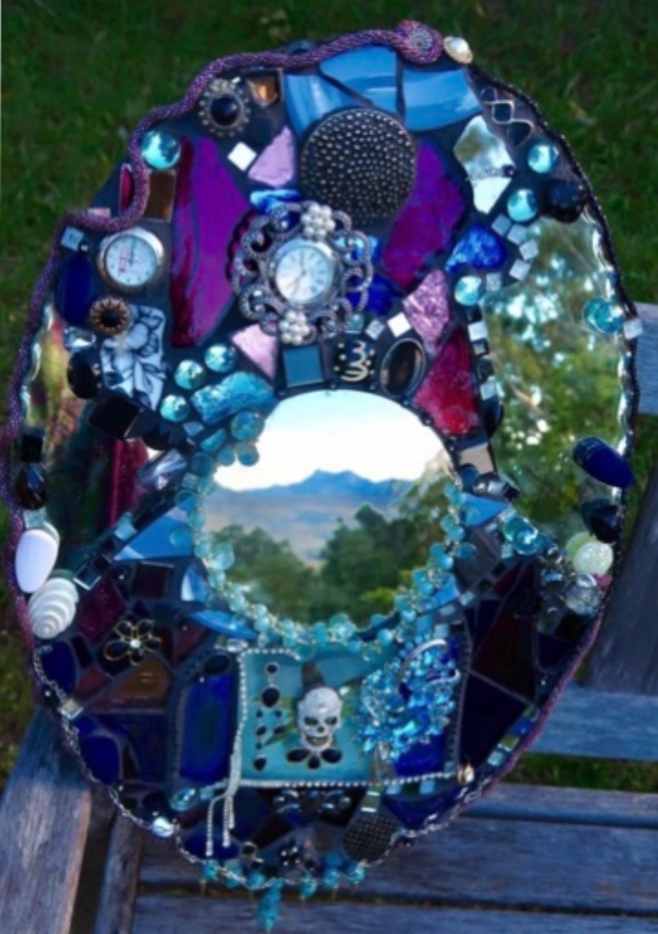 Pique Assiette mosaic on vintage&nbsp;mirrors